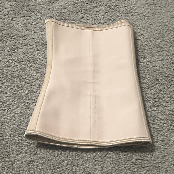 Women's Cream and Tan Waist trainers BUNDLE (Yianna and viola waist set)! - Picture 6 of 8
